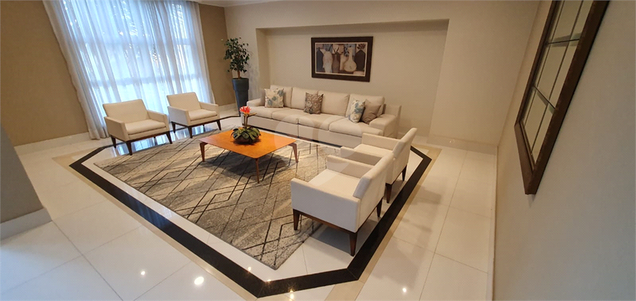 Foto REO1182485