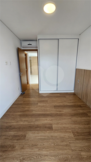 Foto REO1182485