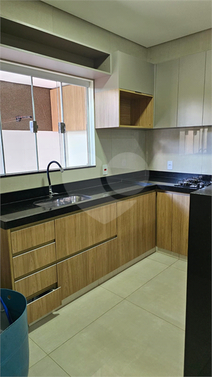 Foto REO1182500