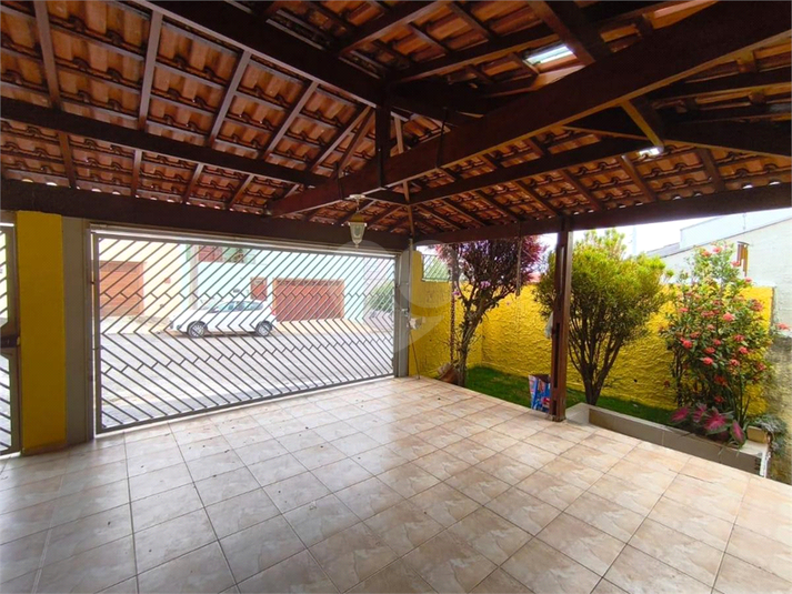 Foto REO1182502