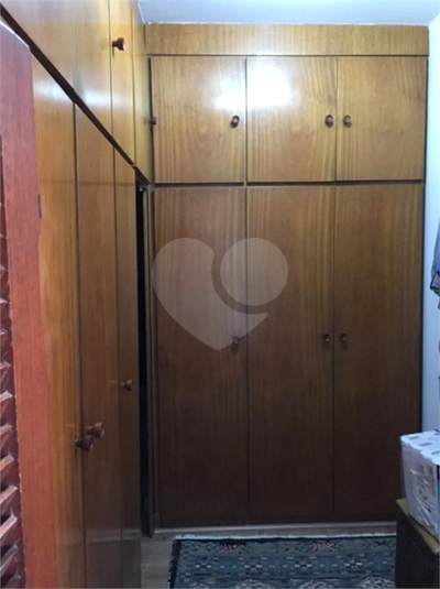 Foto REO1182541