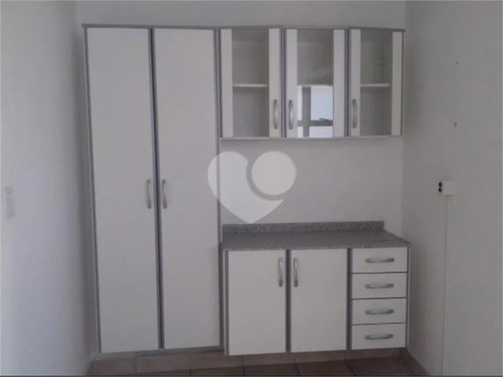 Foto REO1182561