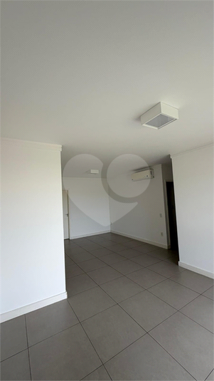 Foto REO1182564