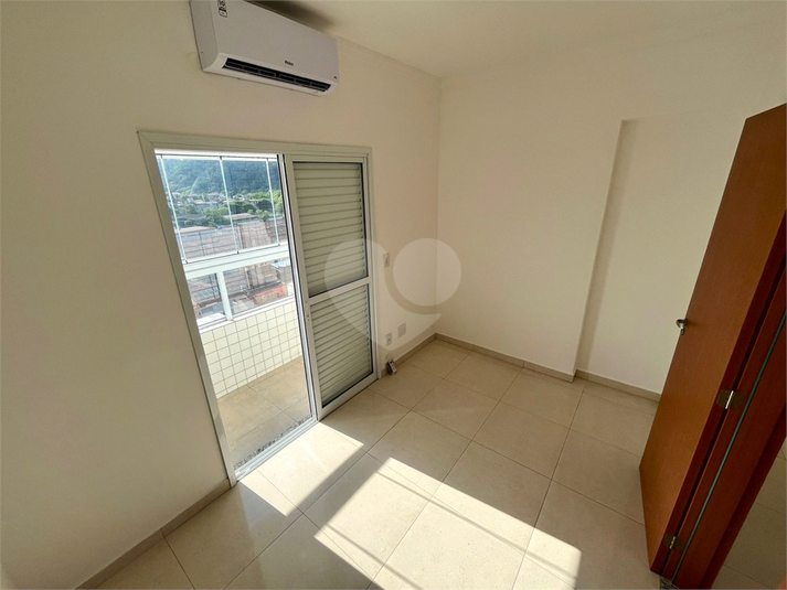 Foto REO1182567