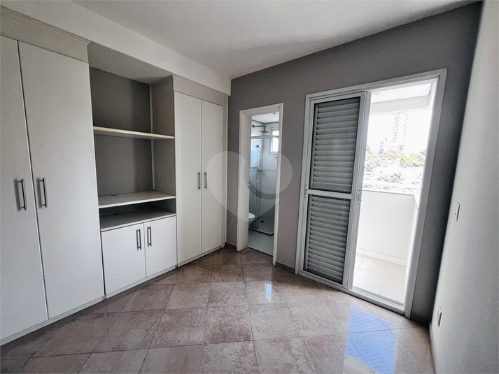 Foto REO1182569