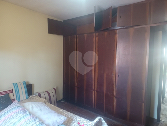 Foto REO1182578