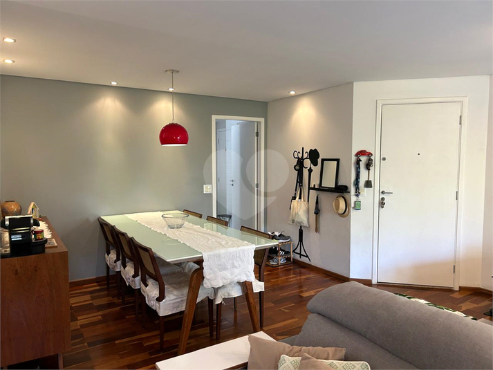 Foto REO1182590