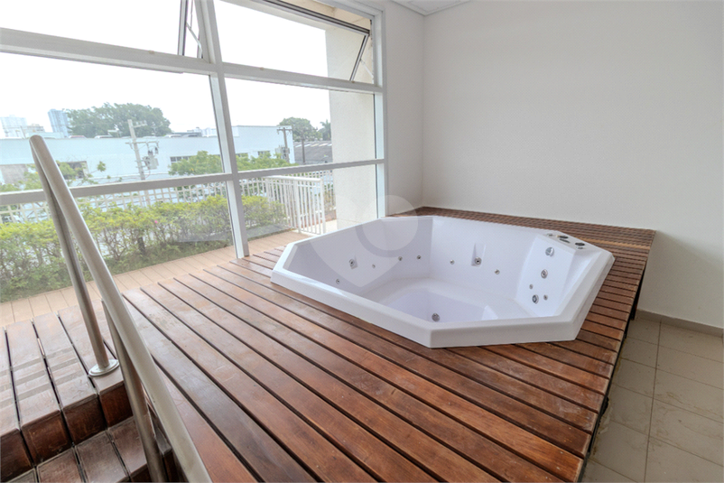 Foto REO1182606