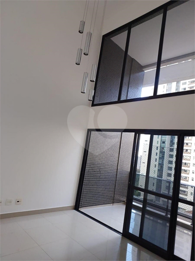 Foto REO1182608