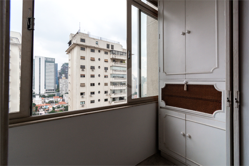 Foto REO1182616