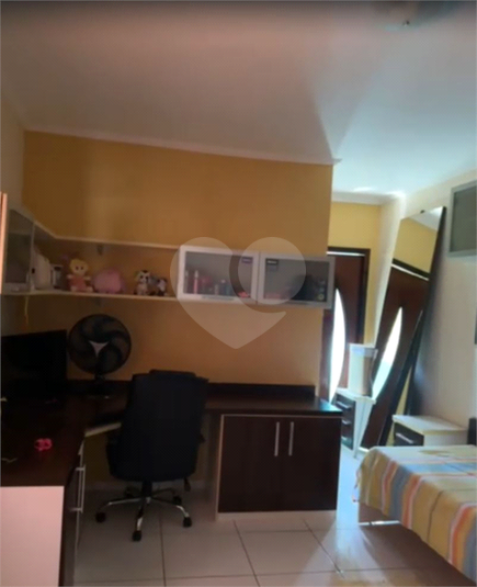Foto REO1182644