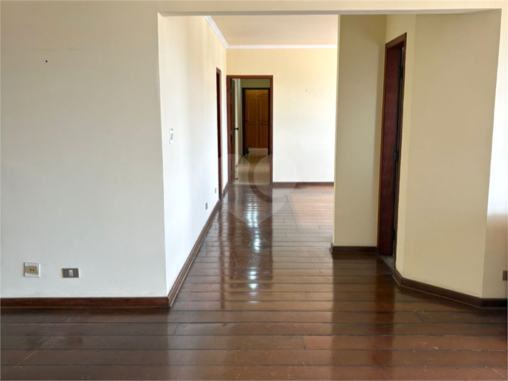 Foto REO1182732