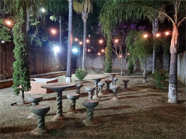 Foto REO1182736