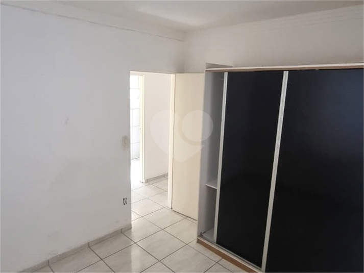 Foto REO1182736