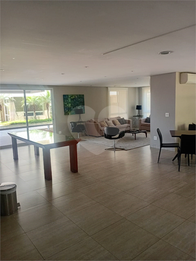 Foto REO1182740