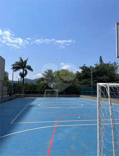 Foto REO1182742