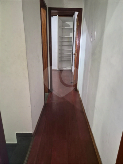 Foto REO1182751