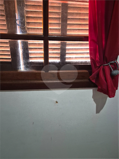 Foto REO1182751