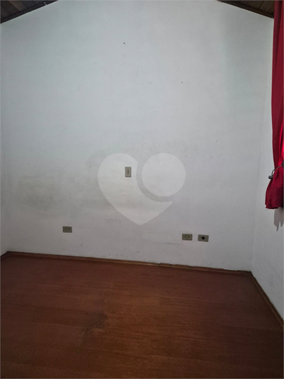 Foto REO1182751