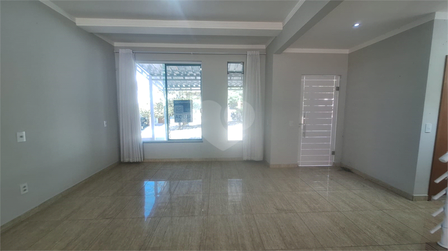 Foto REO1182762