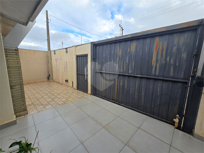 Foto REO1182770