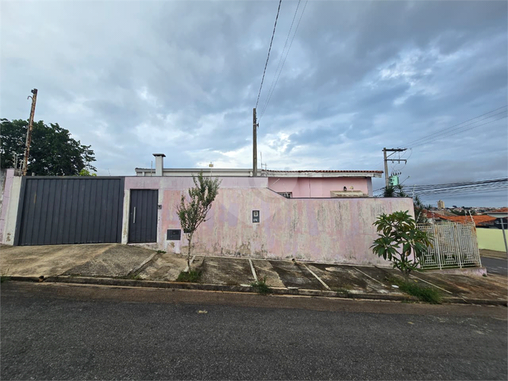 Foto REO1182770