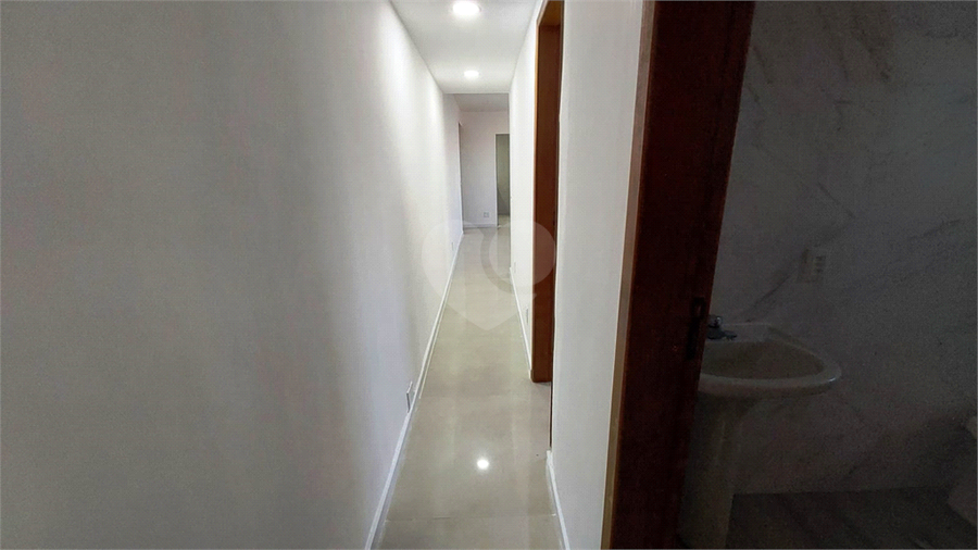 Foto REO1182831