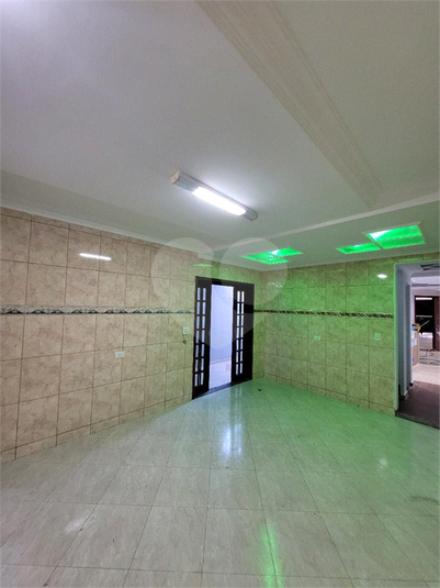 Foto REO1182835