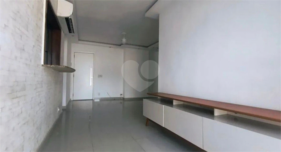 Foto REO1182846