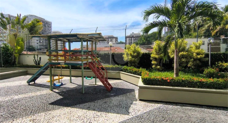 Foto REO1182846