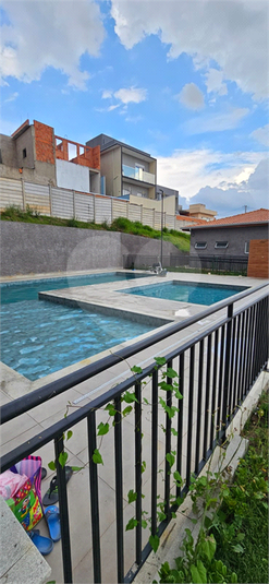 Foto REO1182850