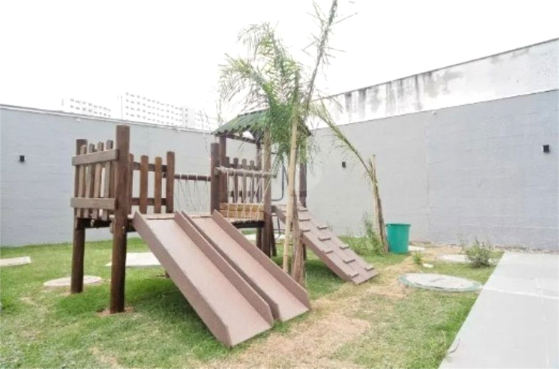 Foto REO1182874