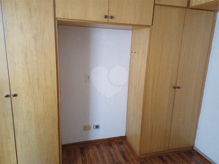 Foto REO1182882