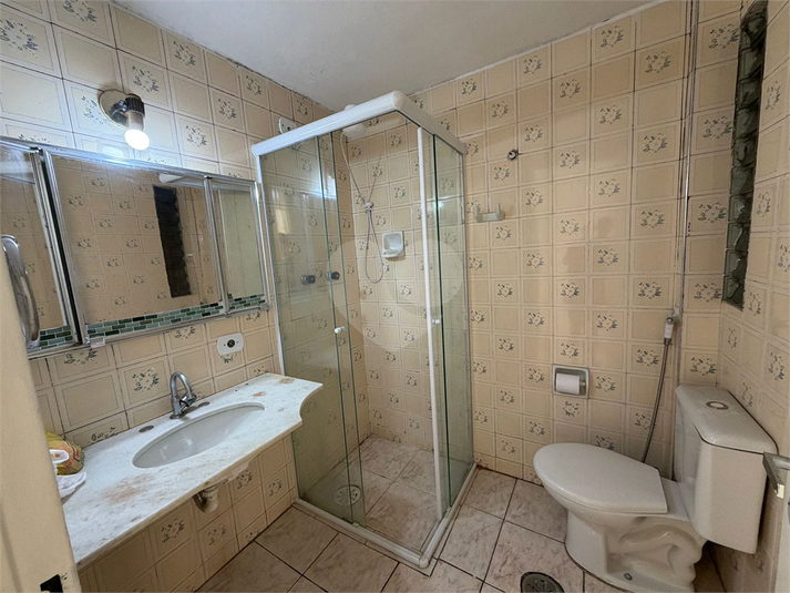 Foto REO1182896
