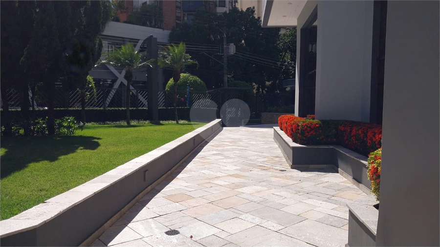 Foto REO1182898