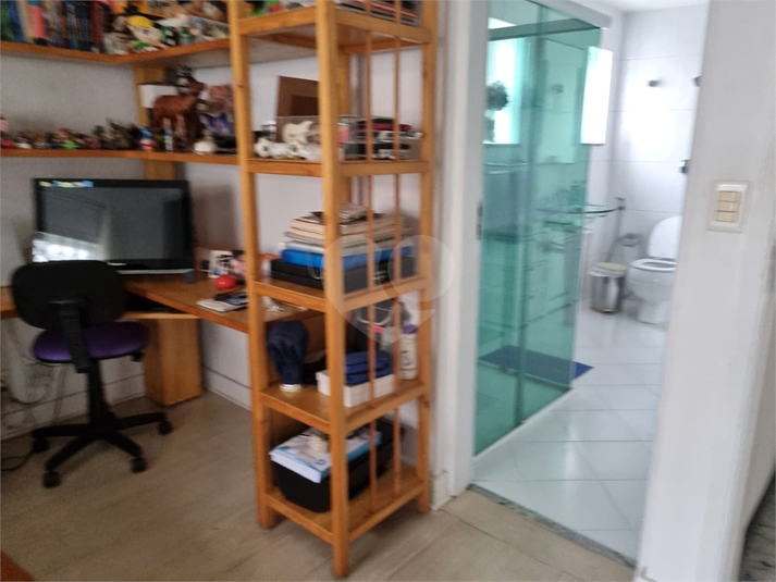 Foto REO1182914