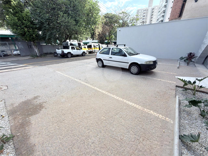 Foto REO1182930