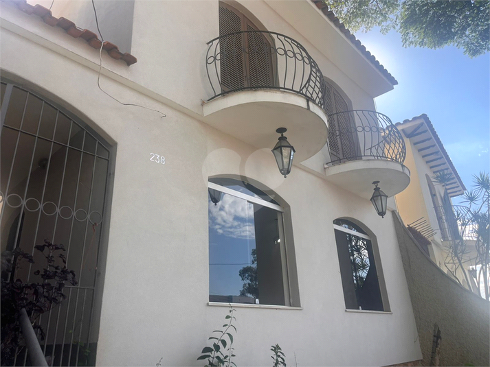 Foto REO1182931