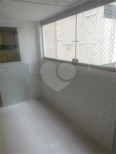 Foto REO1182933