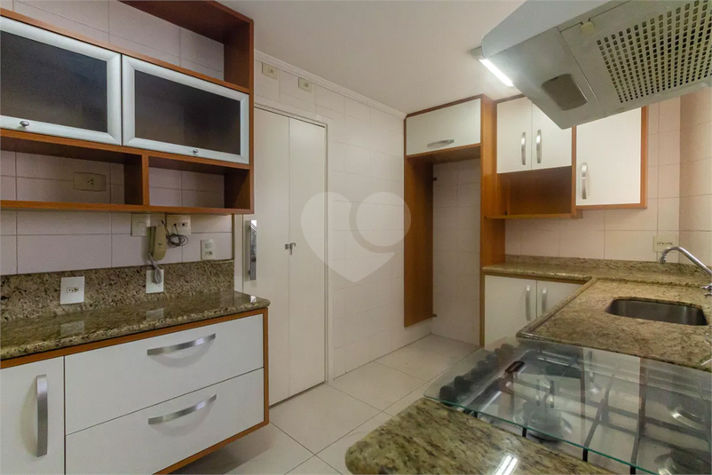 Foto REO1182943