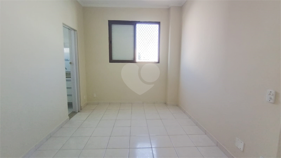 Foto REO1182963