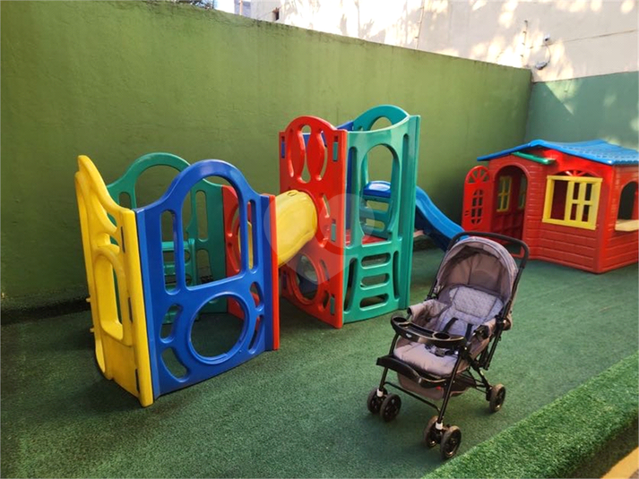 Foto REO1182966