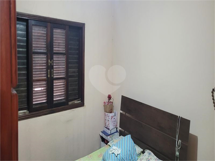 Foto REO1183041