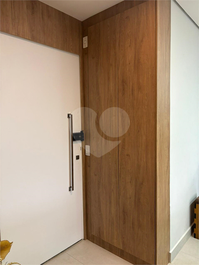 Foto REO1183042