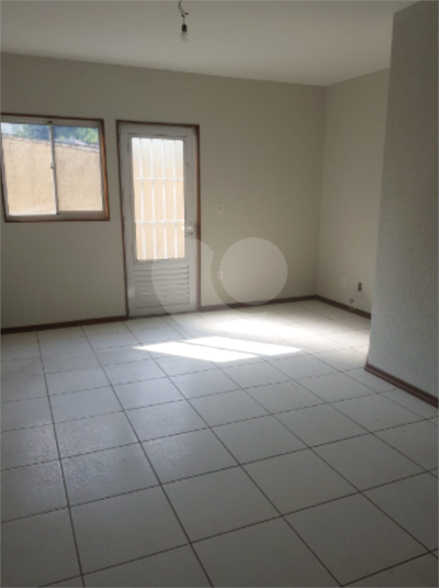 Foto REO1183048