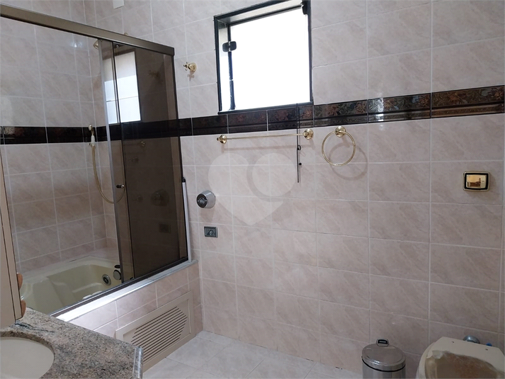 Foto REO1183053