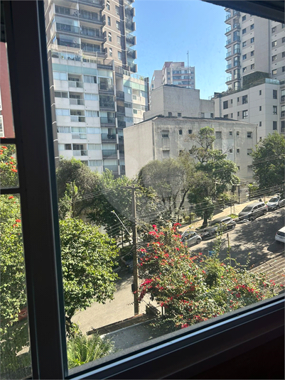 Foto REO1183056