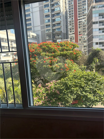 Foto REO1183056