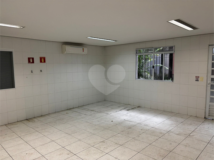 Foto REO1183067