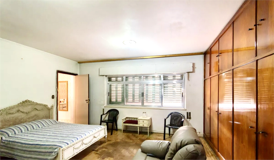 Foto REO1183082